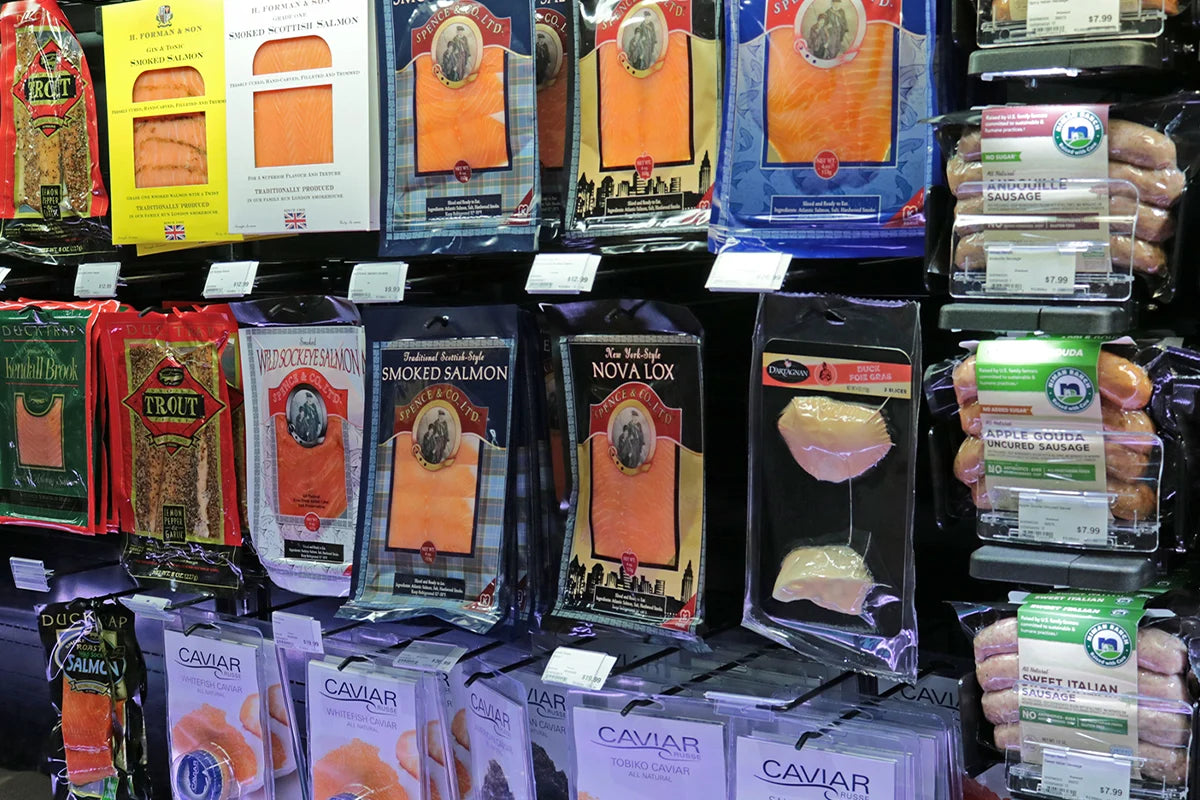 Auto-Facing Peg Hook Adjustable Bar Kit